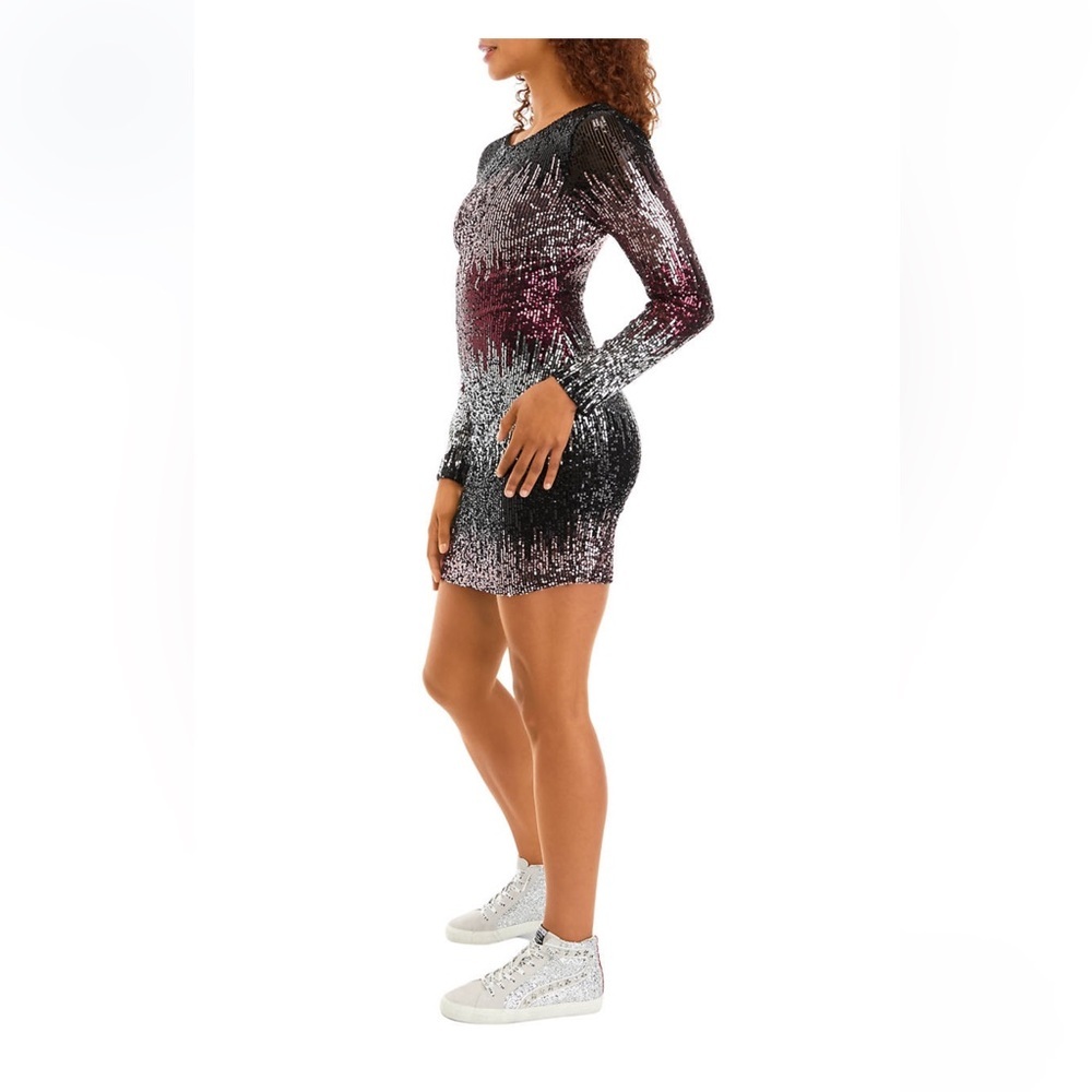 B. Darling Juniors' Scoop Back Sequined Bodycon‎ Dress Size 1 to 2 NWT